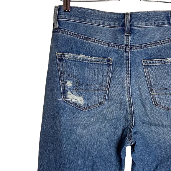 American Eagle Mom Jean High Rise Tapered Leg Distressed Jean Rigid Denim 4 - Picture 10 of 15